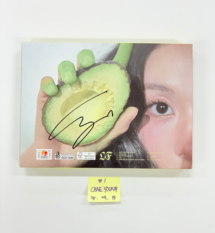 IVE "IVE SECRET", WENDY "Cerulean Verge", CHAEYOUNG "LIL FANTASY" - Hand Autographed(Signed) Promo Album [25.9.15]