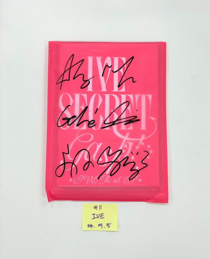 IVE "IVE SECRET", WENDY "Cerulean Verge", CHAEYOUNG "LIL FANTASY" - Hand Autographed(Signed) Promo Album [25.9.15]