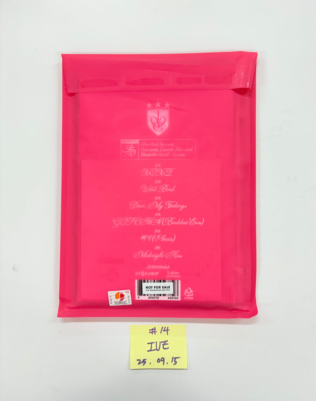IVE "IVE SECRET", WENDY "Cerulean Verge", CHAEYOUNG "LIL FANTASY" - Hand Autographed(Signed) Promo Album [25.9.15]