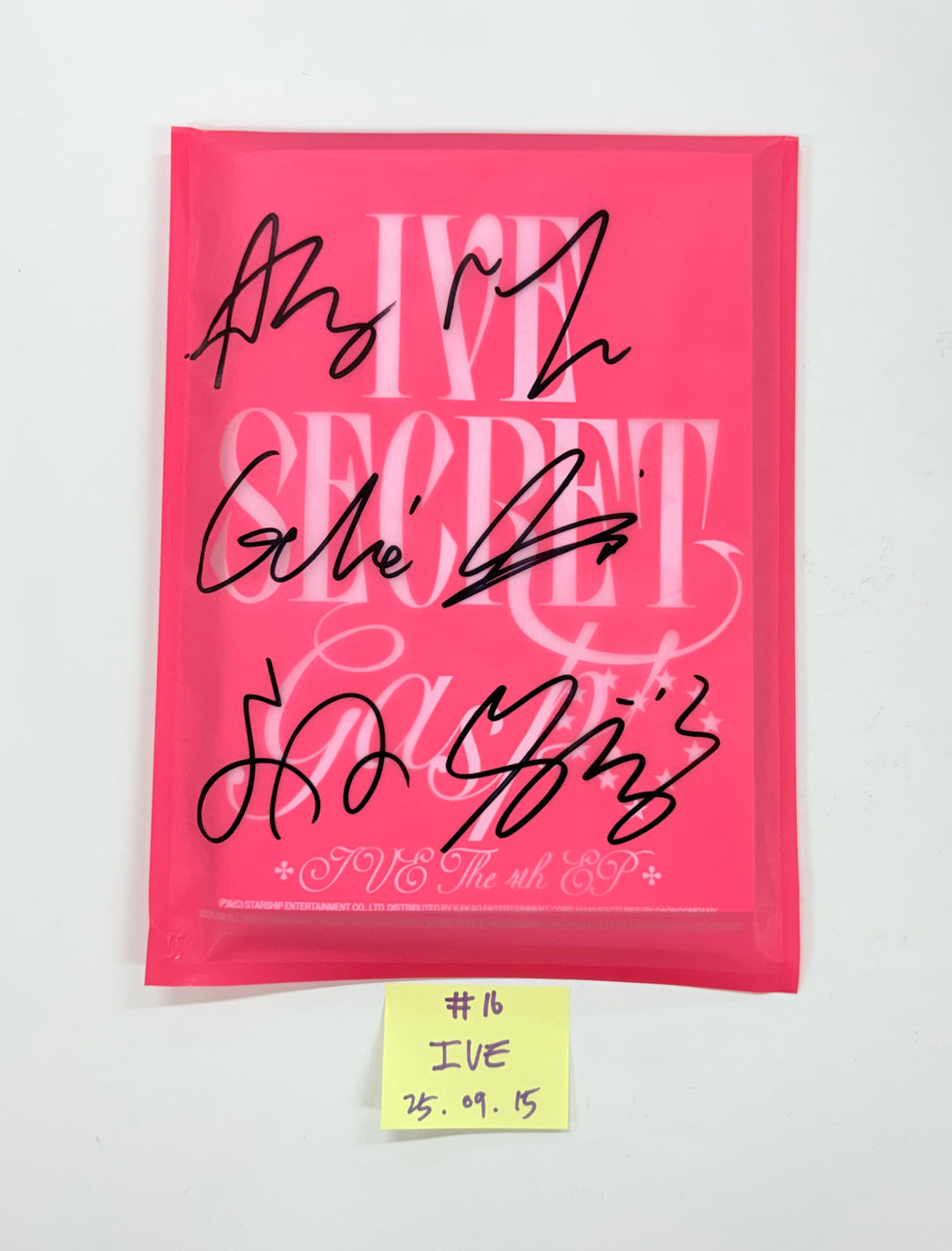 IVE "IVE SECRET", WENDY "Cerulean Verge", CHAEYOUNG "LIL FANTASY" - Hand Autographed(Signed) Promo Album [25.9.15]