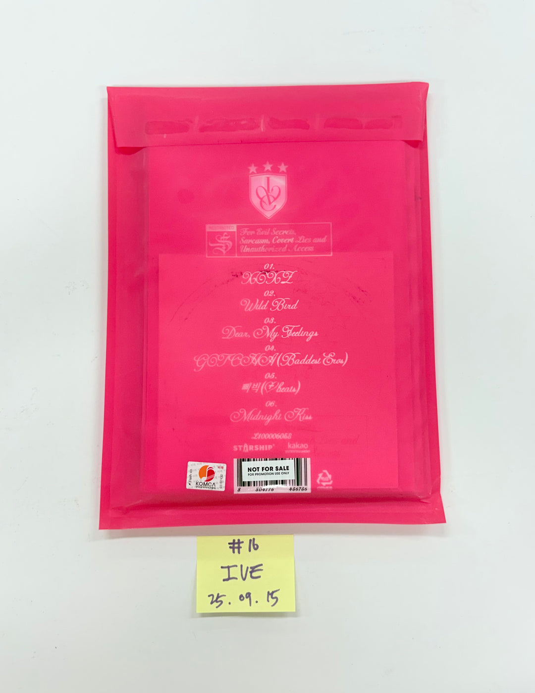 IVE "IVE SECRET", WENDY "Cerulean Verge", CHAEYOUNG "LIL FANTASY" - Hand Autographed(Signed) Promo Album [25.9.15]
