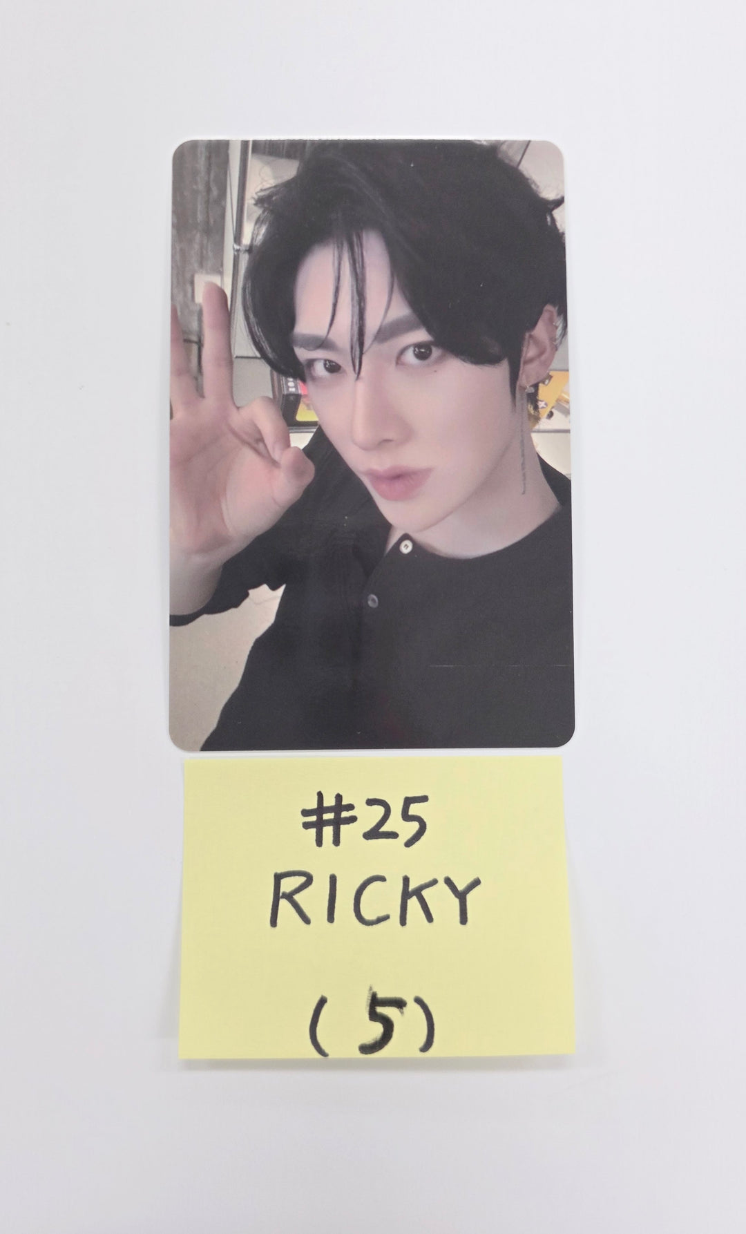 ZEROBASEONE 1st FULL "NEVER SAY NEVER" - Trading Photocard (2) [25.9.16]