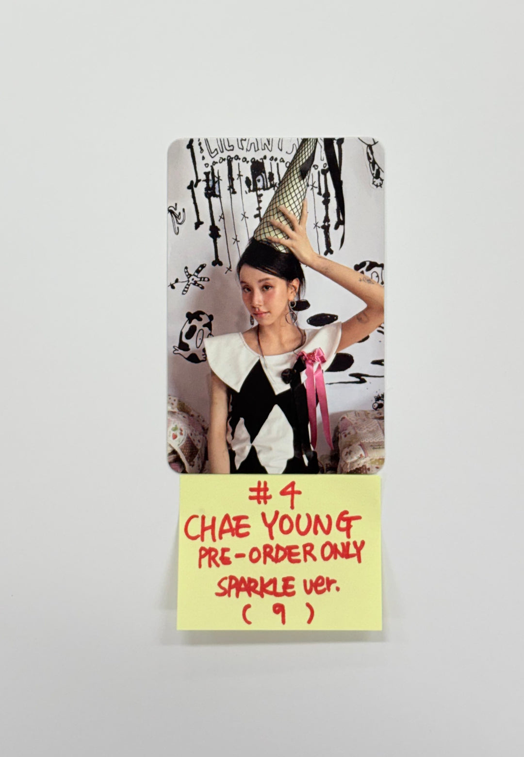 CHAEYOUNG (of Twice) "LIL FANTASY" - Official Photocard (Sparkle ver.) [25.9.17]