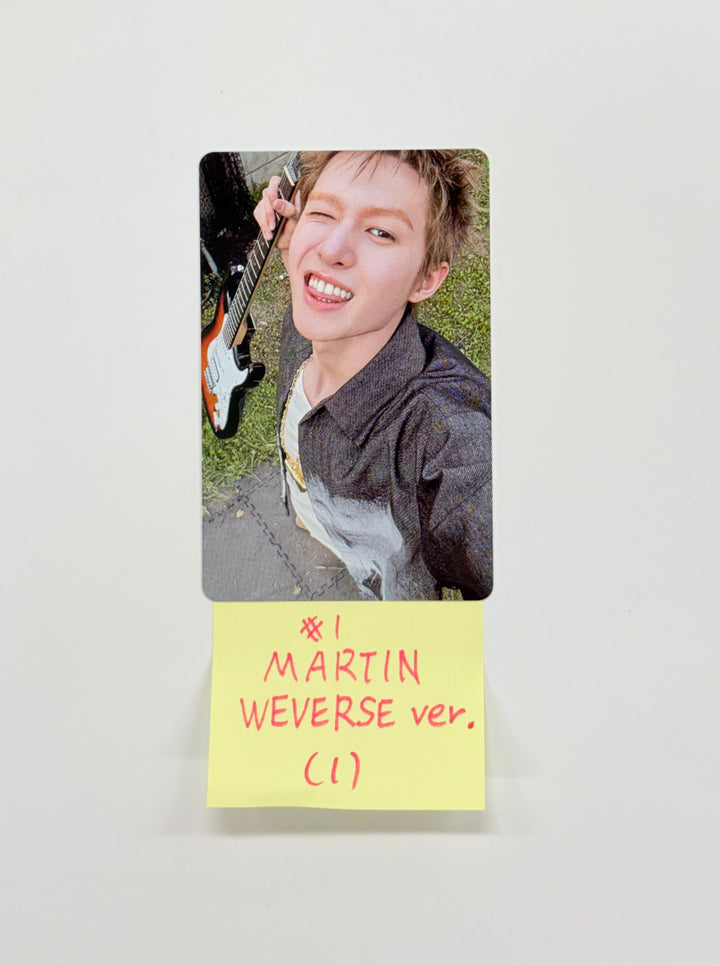 CORTIS 1st EP "Color Outside The Line" - Official Photocard (Weverse ver.) [25.9.17]