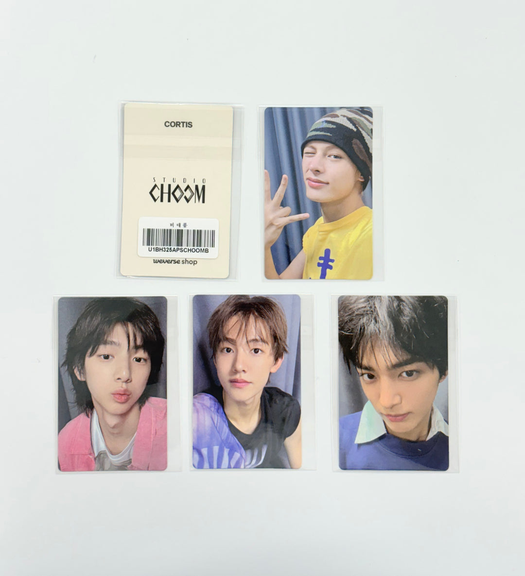 CORTIS 1st EP "Color Outside The Line" - Weverse Shop (Studio Choom) Event Photocard [25.9.17]