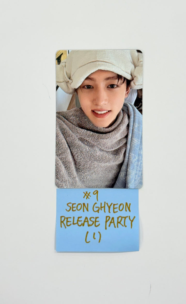 CORTIS 1st EP "Color Outside The Line" - Weverse Shop Release Party Event Photocard [25.9.17]