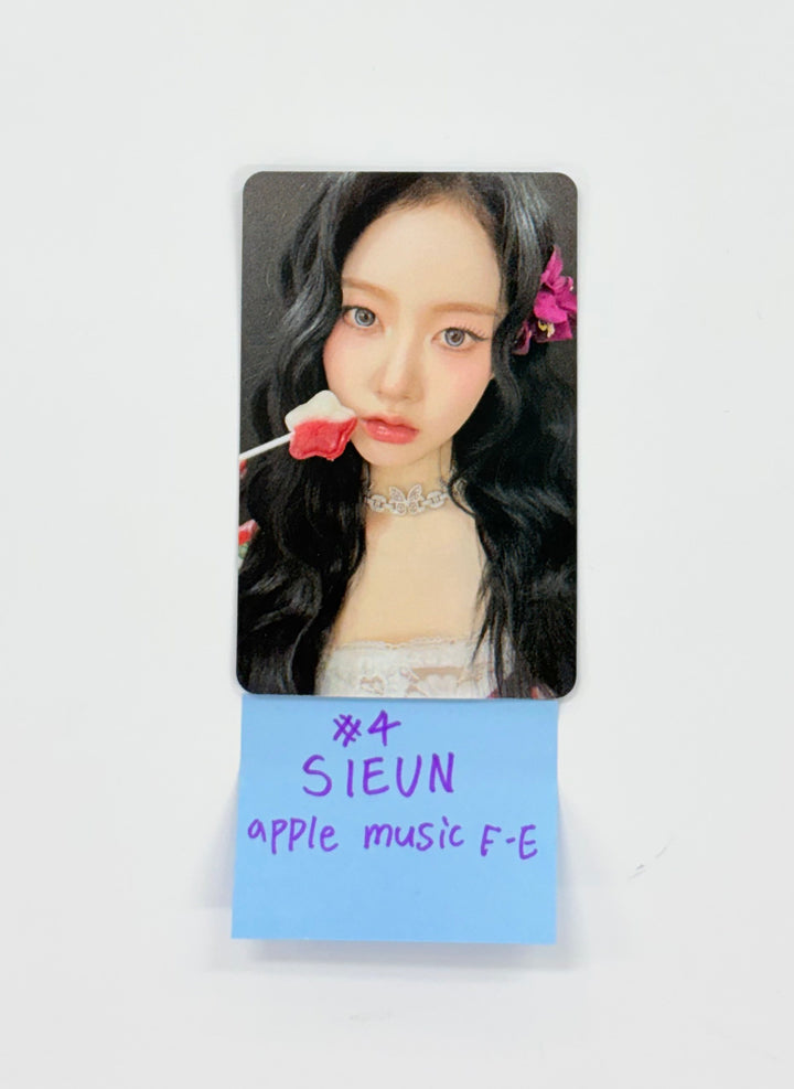 STAYC "I WANT IT" - Apple Music Fansign Event Photocard R2 [25.9.17]