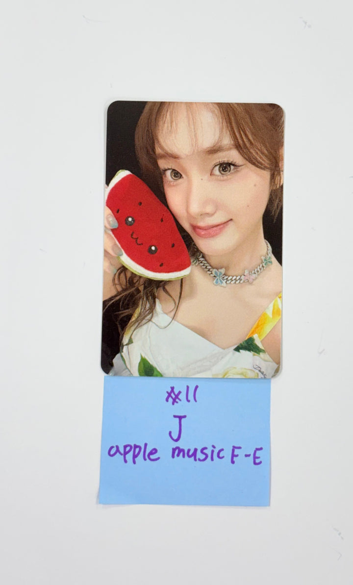 STAYC "I WANT IT" - Apple Music Fansign Event Photocard R2 [25.9.17]