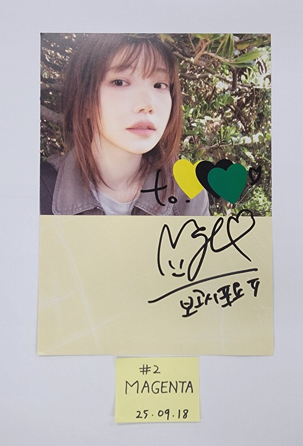 QWER "IN A MILLION NOISES, I'LL BE YOUR HARMONY" - A Cut Page From Fansign Event Album [25.9.18]