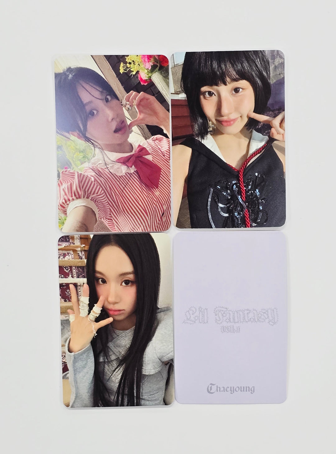 CHAEYOUNG (of Twice) "LIL FANTASY vel.1"- Apple Music Pre-Order Benefit Photocard (Sparkle ver.) [25.9.19]