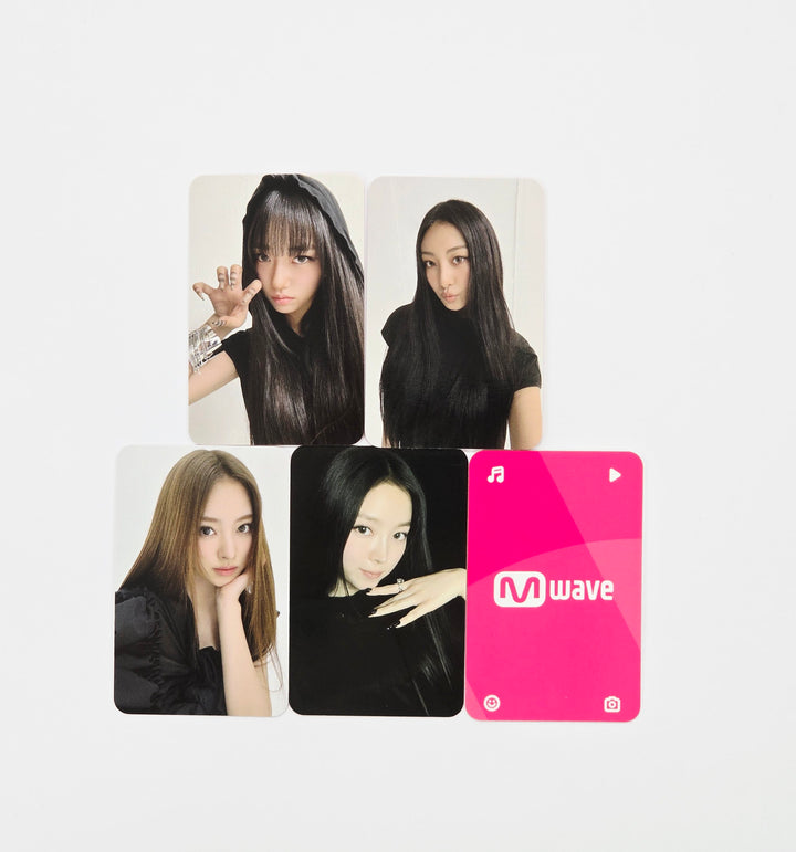 MEOVV 1st EP "MY EYES OPEN VVIDE’" - MWAVE Signing Album Event Photocard  [25.9.19]