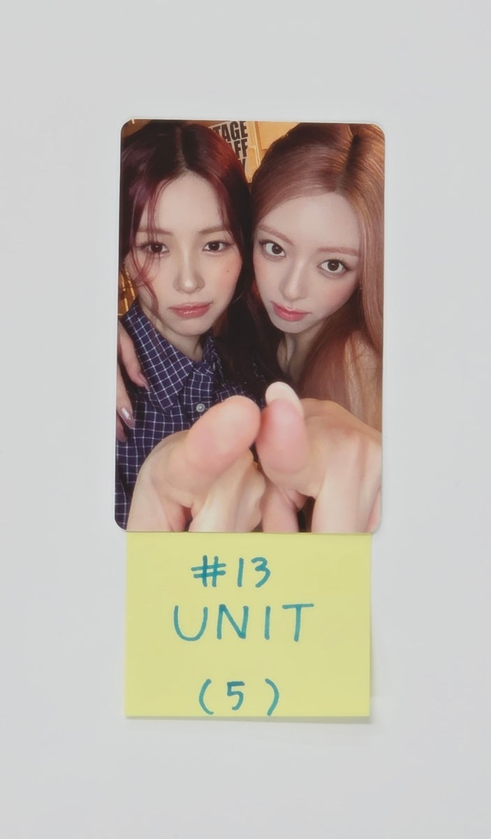 ITZY "ON AIR" - ITZY x TWINZY Pop-Up Store Trading Photocard  [25.9.19]