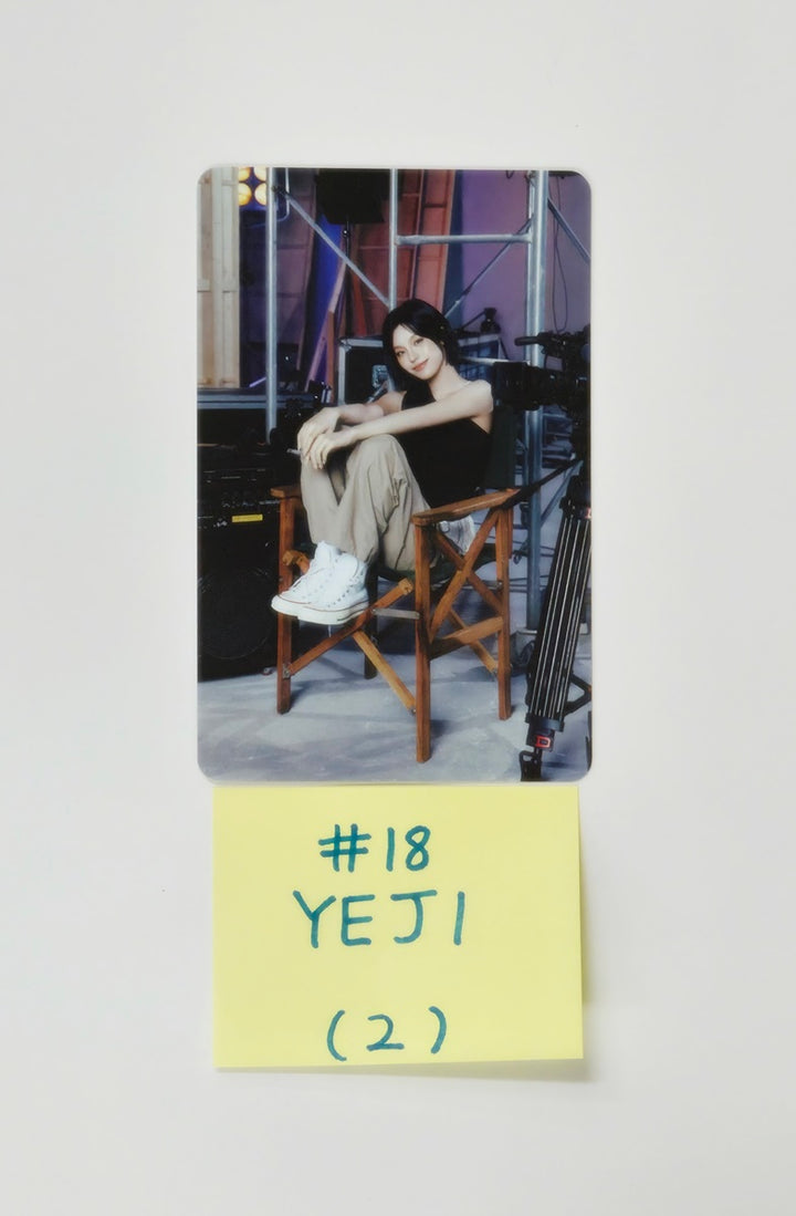 ITZY "ON AIR" - ITZY x TWINZY Pop-Up Store Trading Photocard  [25.9.19]