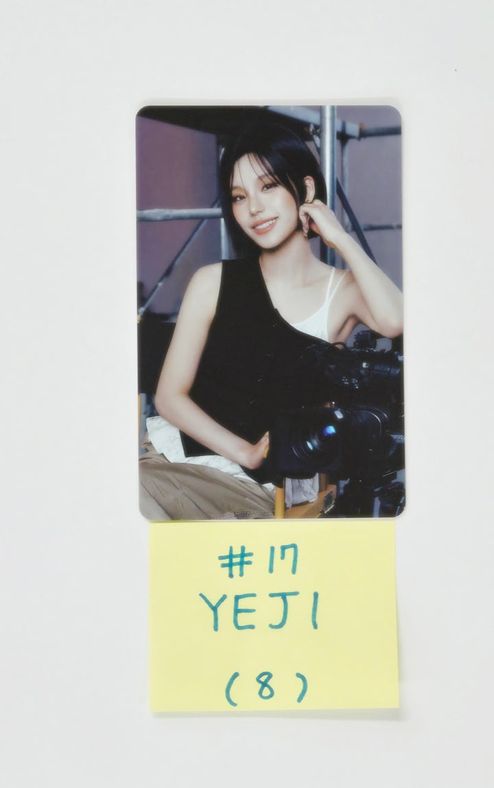 ITZY "ON AIR" - ITZY x TWINZY Pop-Up Store Trading Photocard  [25.9.19]