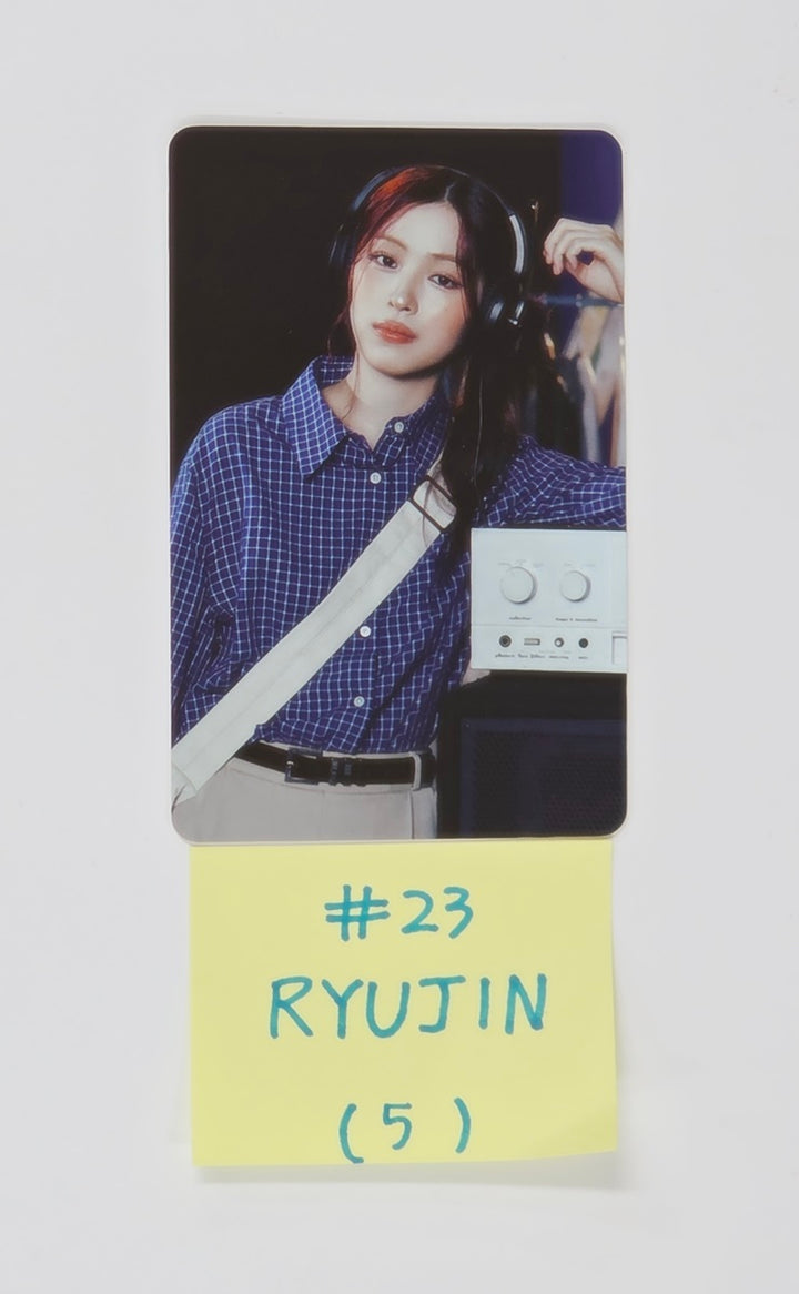 ITZY "ON AIR" - ITZY x TWINZY Pop-Up Store Trading Photocard  [25.9.19]