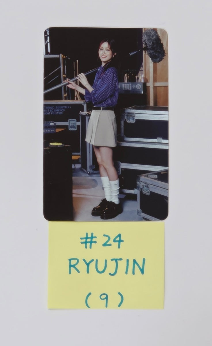 ITZY "ON AIR" - ITZY x TWINZY Pop-Up Store Trading Photocard  [25.9.19]