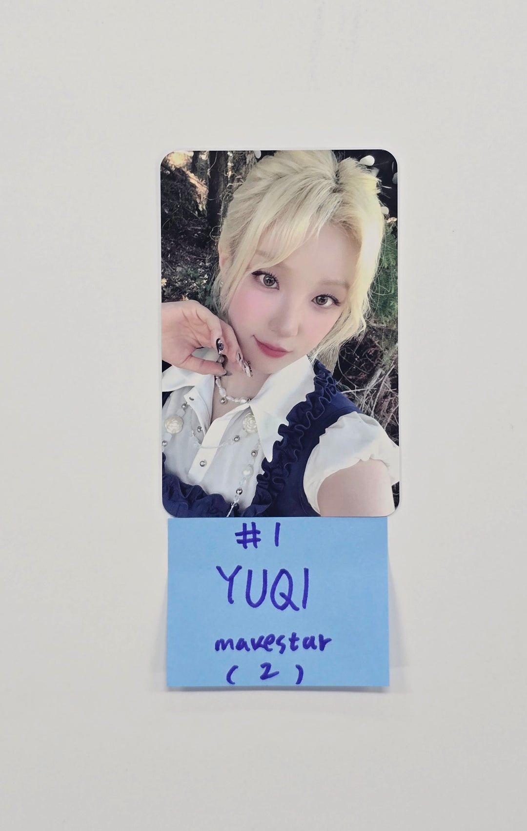 YUQI (of I-dle) "Motivation" - Makestar Pre-Order Benefit Photocard [25.9.22]