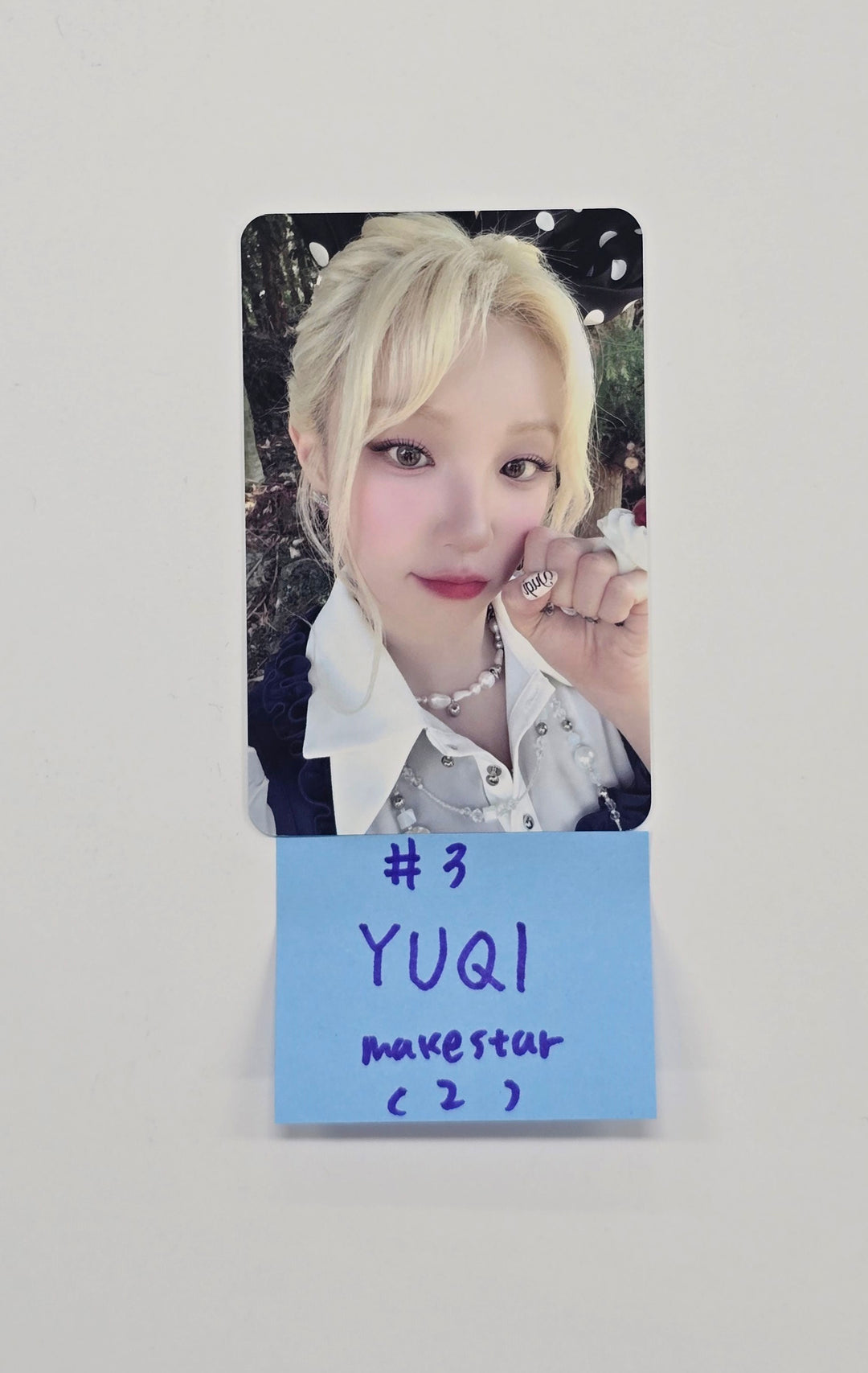 YUQI (of I-dle) "Motivation" - Makestar Pre-Order Benefit Photocard [25.9.22]