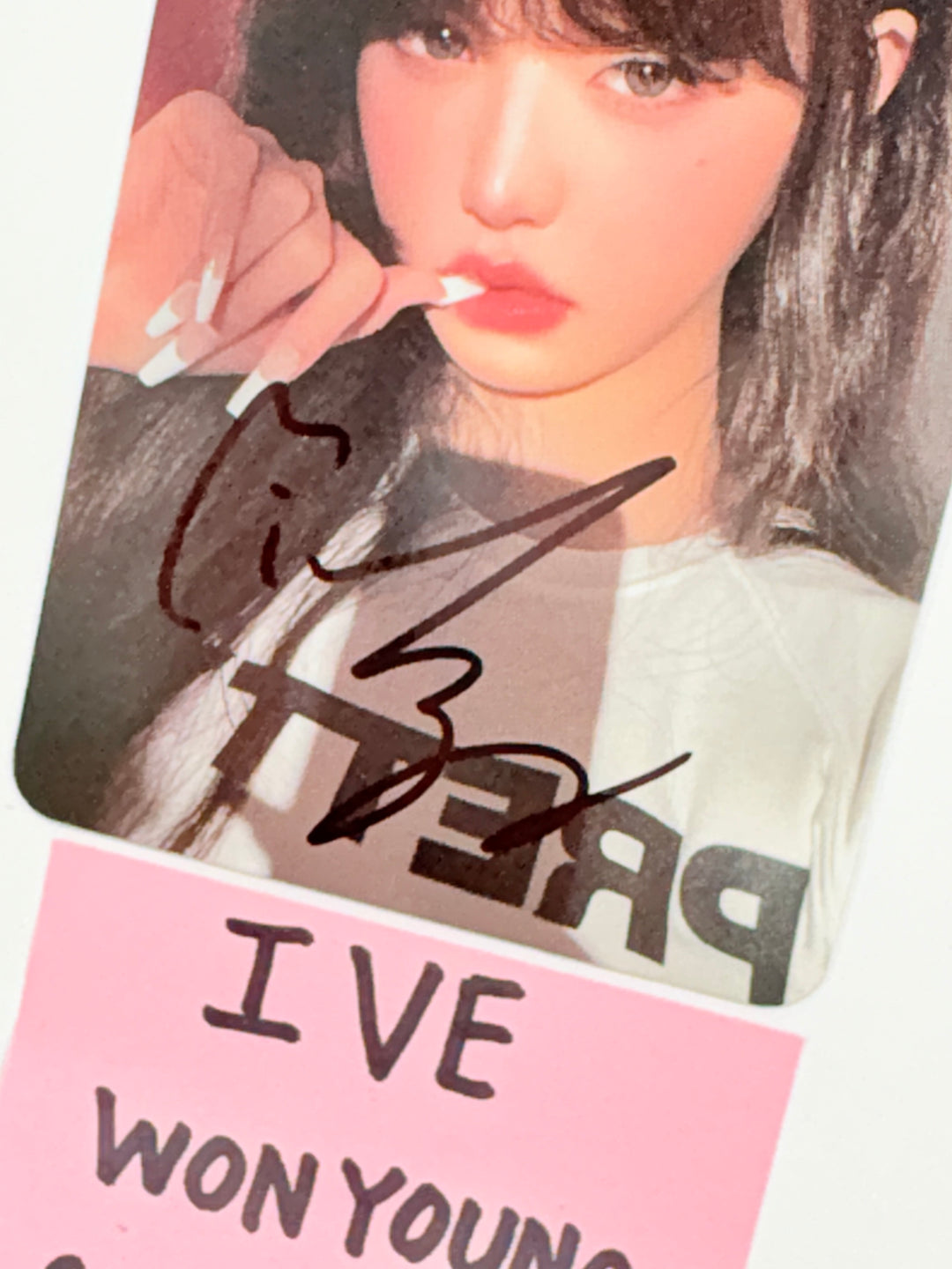 WONYOUNG (of IVE) "IVE SECRET" - Soundwave Fansign Event Winner Photocard [25.9.24]