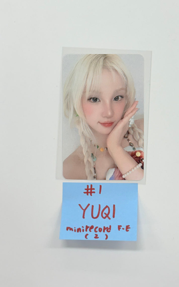 YUQI (of I-dle) "Motivation" - Mini Record Fansign Event Photocard [25.9.25]