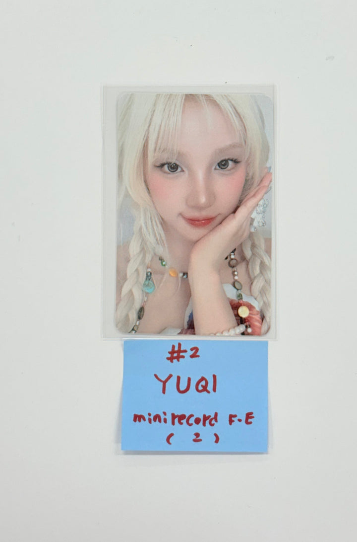 YUQI (of I-dle) "Motivation" - Mini Record Fansign Event Photocard [25.9.25]