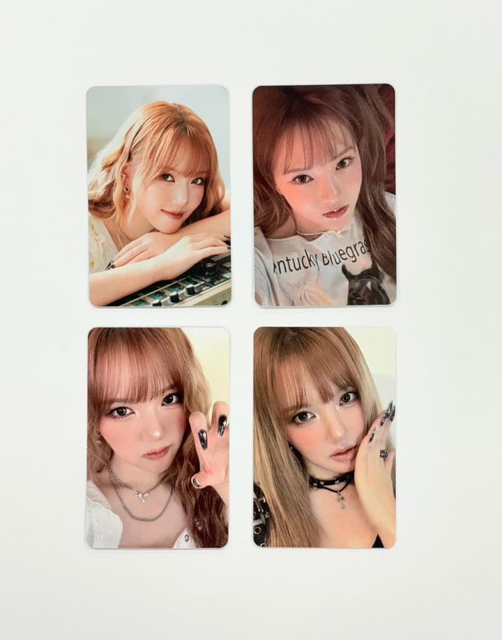 Yerin (of Gfriend) "Awake" - Official Photocard (Platform ver.) [25.9.25]