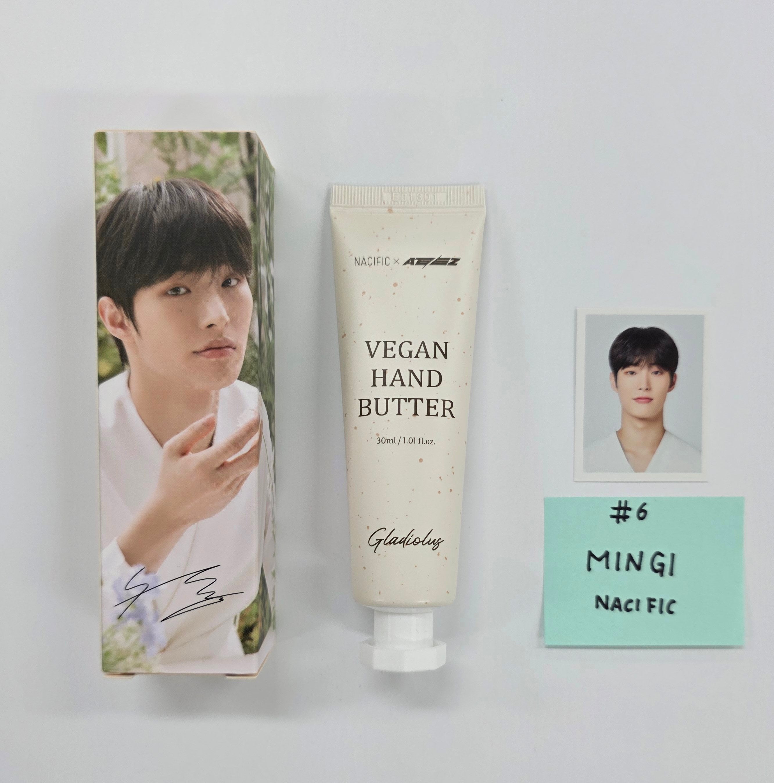 ATEEX X NACIFIC - Vegan Hand Butter Special Edition ID Photo + Hand Butter Set [25.9.26]