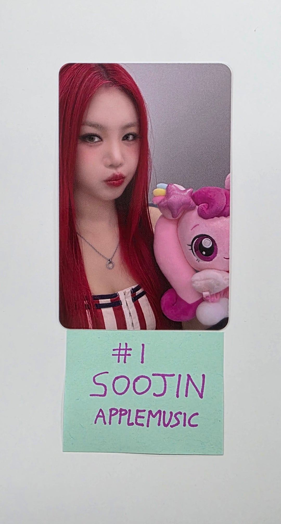 SOOJIN "BADITUDE" -  Apple Music Fansign Event Photocard R3 [25.9.26]