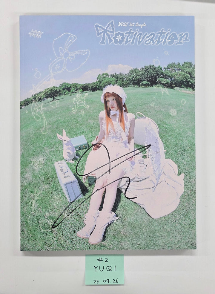 YUQI (of I-die) "Motivation" - Hand Authgraphed (Signed) Promo Album  [25.9.26]