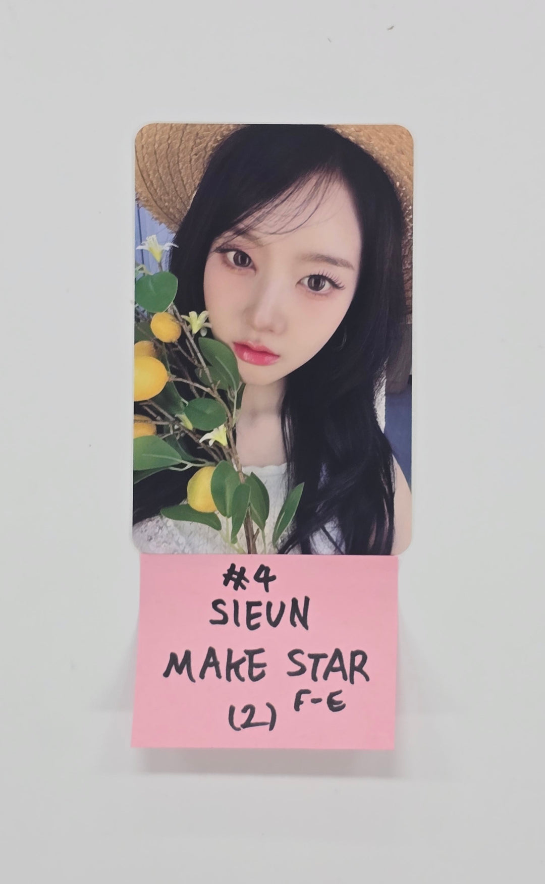 STAYC "I WANT IT" - Makestar Fansign Event Photocard R3 [25.9.29]
