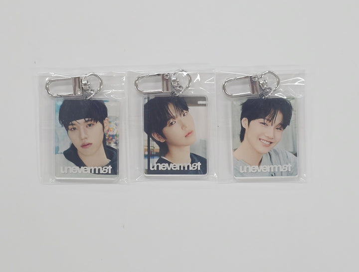 idntt "unevermet" - Everline Lucky Draw Event Acrylic Keyring (Objekt Music Album ver.) [25.9.29]