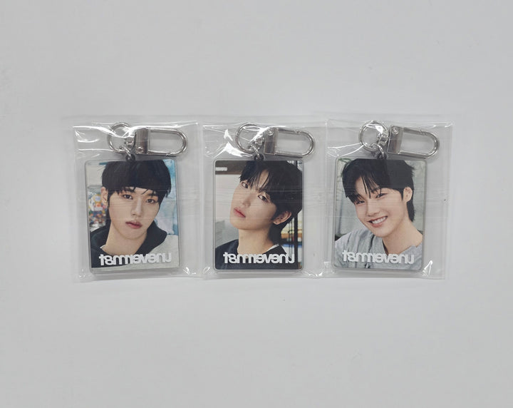 idntt "unevermet" - Everline Lucky Draw Event Acrylic Keyring (Objekt Music Album ver.) [25.9.29]