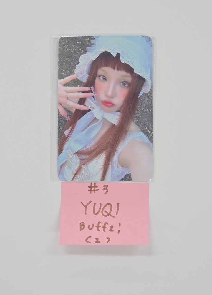 YUQI (of I-dle) "Motivation" - Buffz! Pre-Order Benefit Photocard [25.9.29]