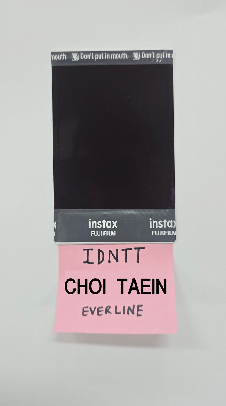 CHOI TAEIN (of idntt) "unevermet" - Hand Autographed(Signed) Polaroid [25.9.29]