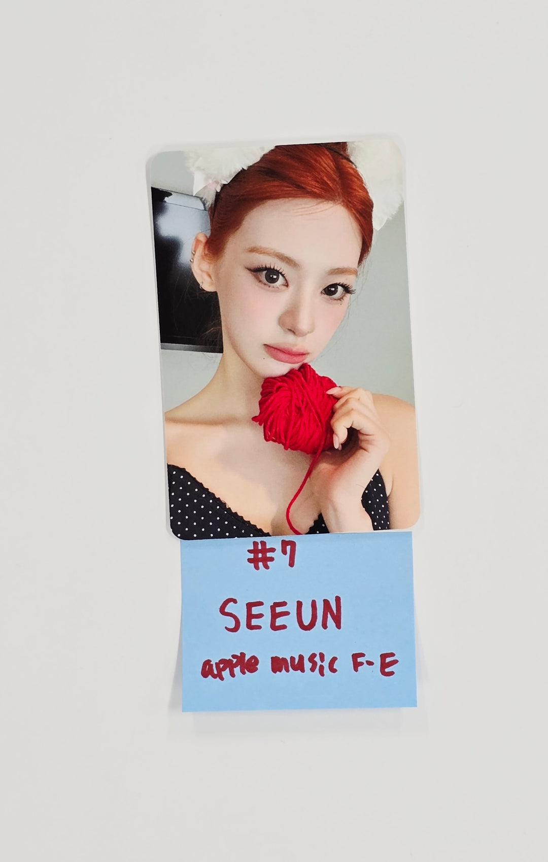 STAYC "I WANT IT" - Apple Music Fansign Event Photocard R3 [25.9.30]