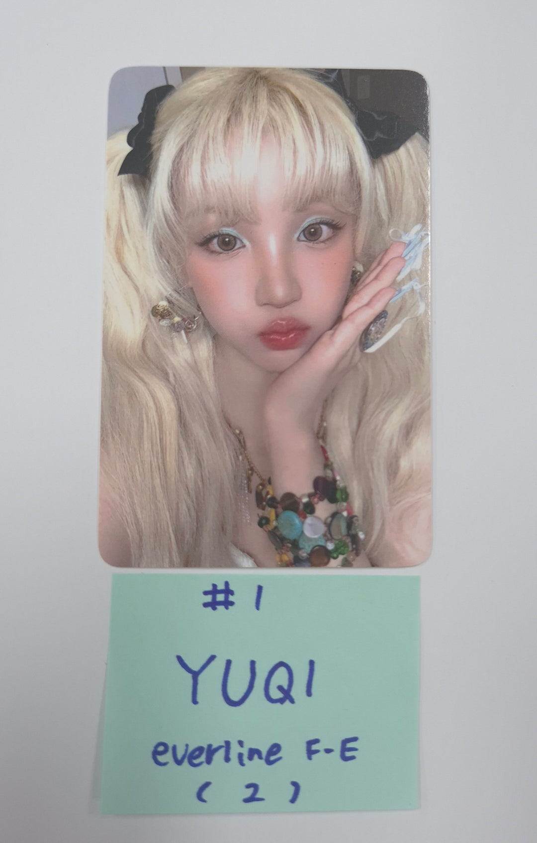 YUQI (of I-dle) "Motivation" - Everline Fansign Event Photocard [25.10.01]