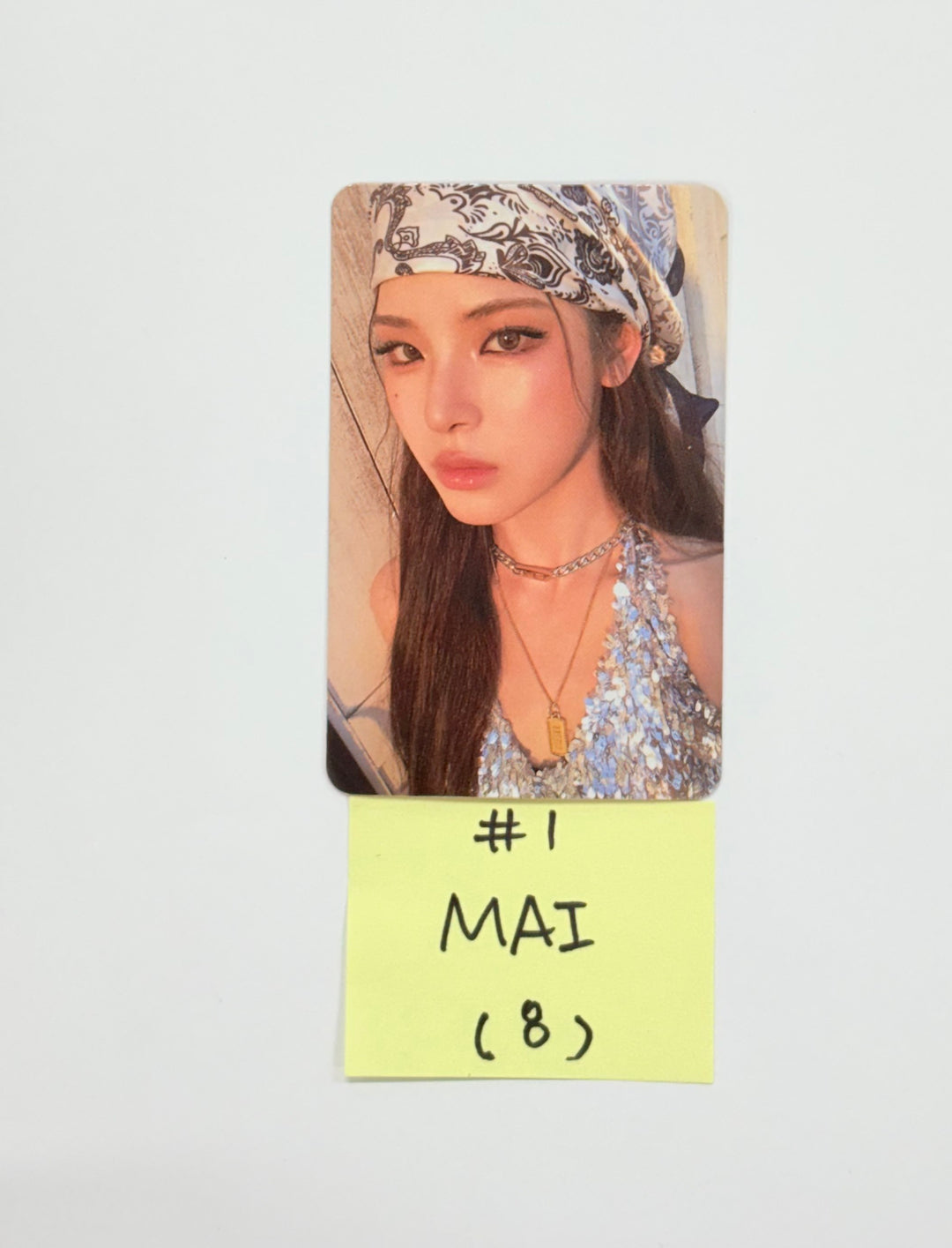 IZNA "Not Just Pretty" - Official Photocard, mood frame set (6ea), ticket set (6ea) (PHOTOBOOK Ver.) [25.10.01]