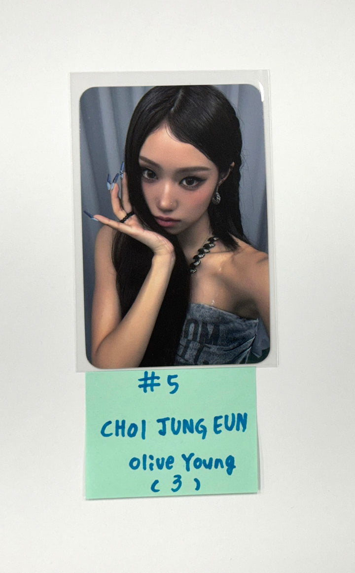 IZNA "Not Just Pretty" - Olive Young Event Photocard [25.10.01]