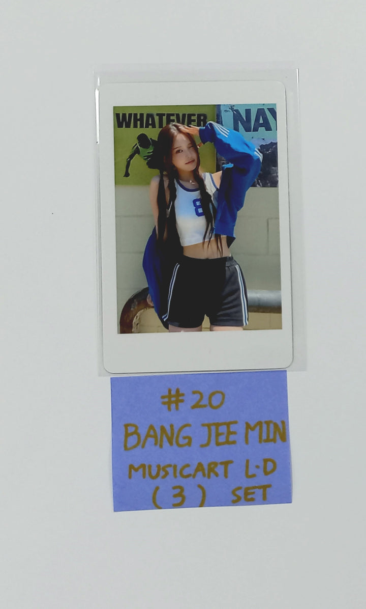 IZNA "Not Just Pretty" - Music Art Lucky Draw Event Photocard, Polaroid type Photocard [25.10.01]