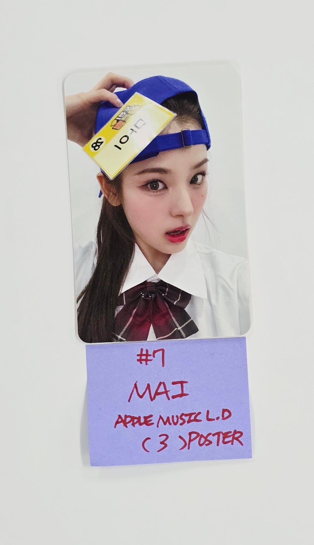 IZNA "Not Just Pretty" - Apple Music Lucky Draw Event Photocard, Polaroid type Photocard [25.10.01]