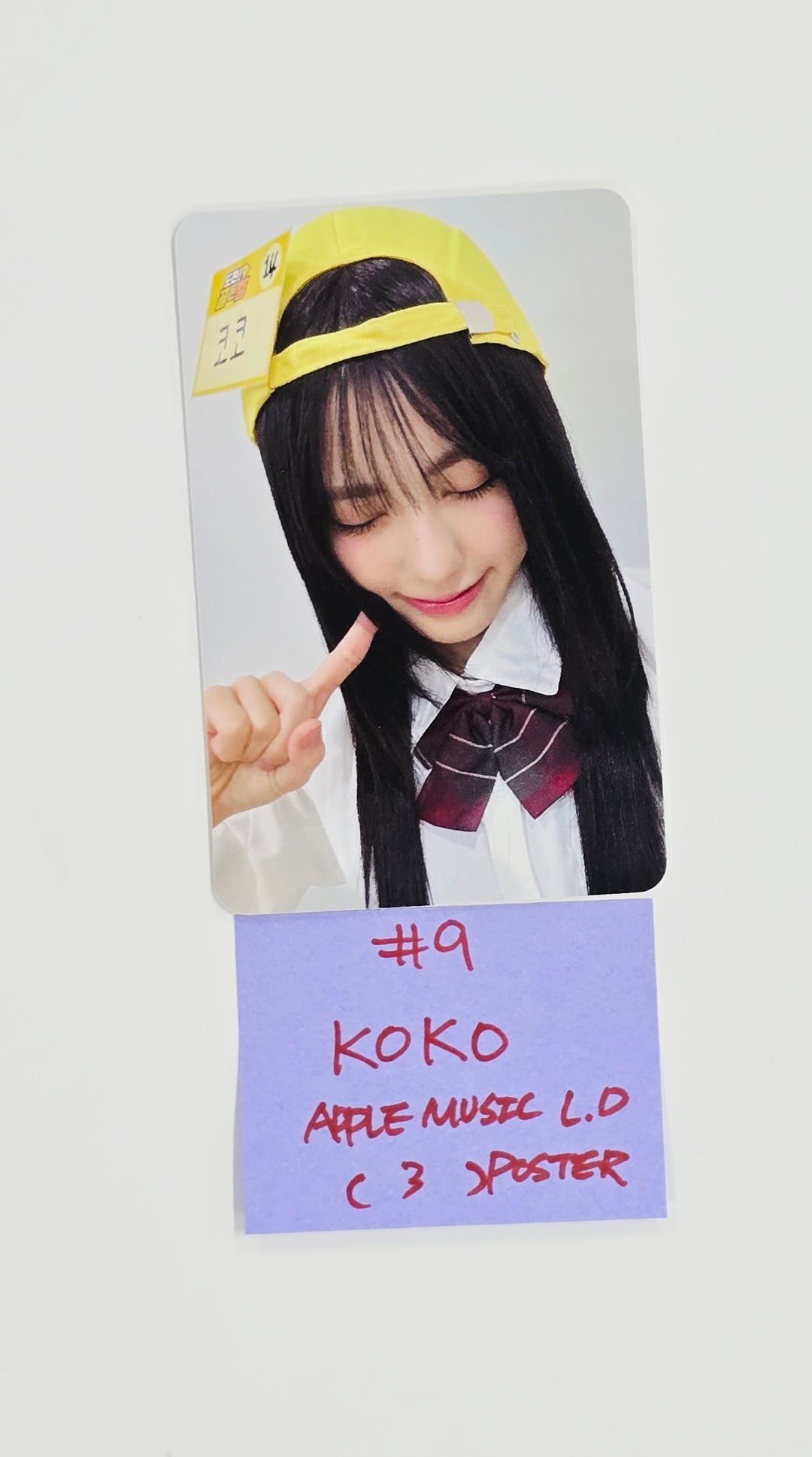 IZNA "Not Just Pretty" - Apple Music Lucky Draw Event Photocard, Polaroid type Photocard [25.10.01]