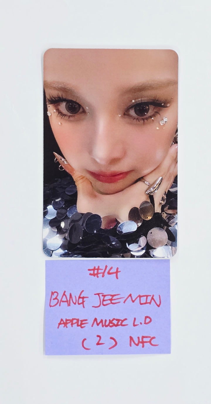 IZNA "Not Just Pretty" - Apple Music Lucky Draw Event Photocard, Polaroid type Photocard [25.10.01]
