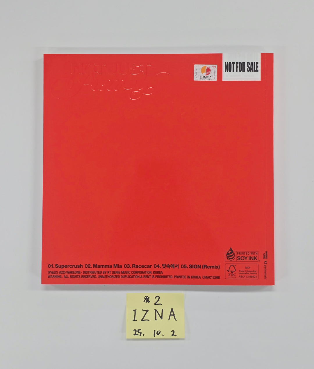 IZNA "Not Just Pretty" - Hand Autographed(Signed) Promo Album [25.10.02]