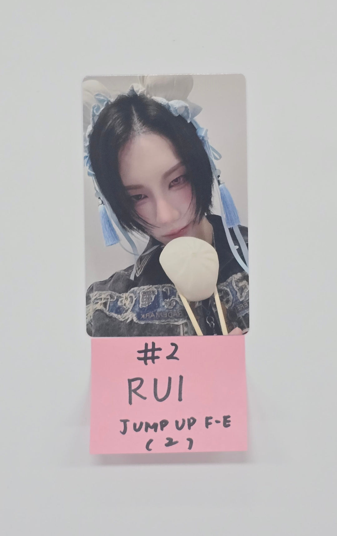 XLOV "I ONE" - Jump UP Fansign Event Photocard R4 [25.10.02]