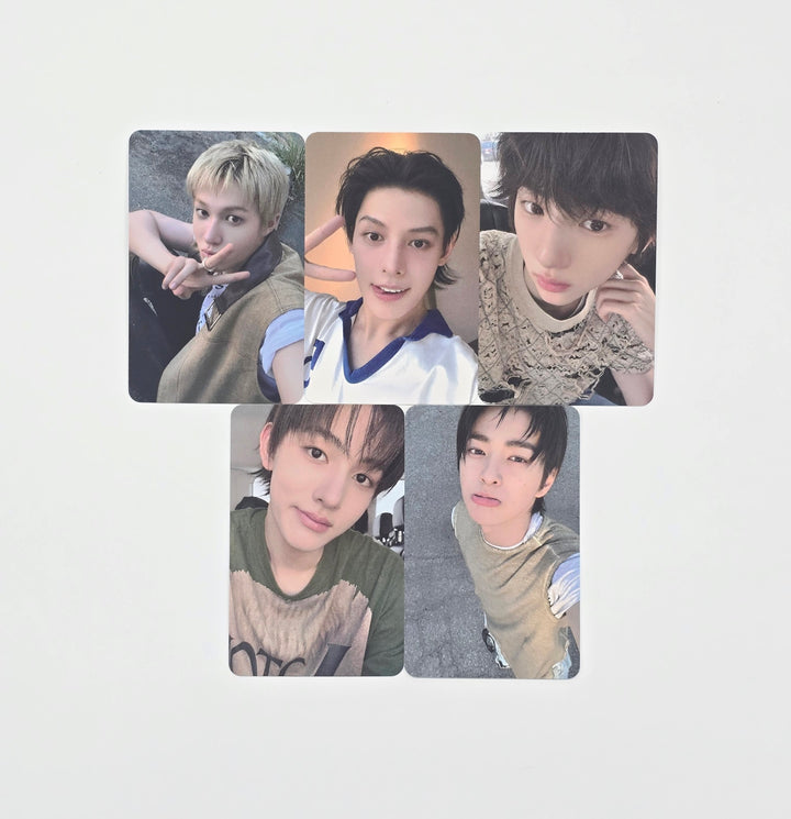 CORTIS 1st EP "Color Outside The Line" - Blue Dream Media Fansign Event Photocard [25.10.02]