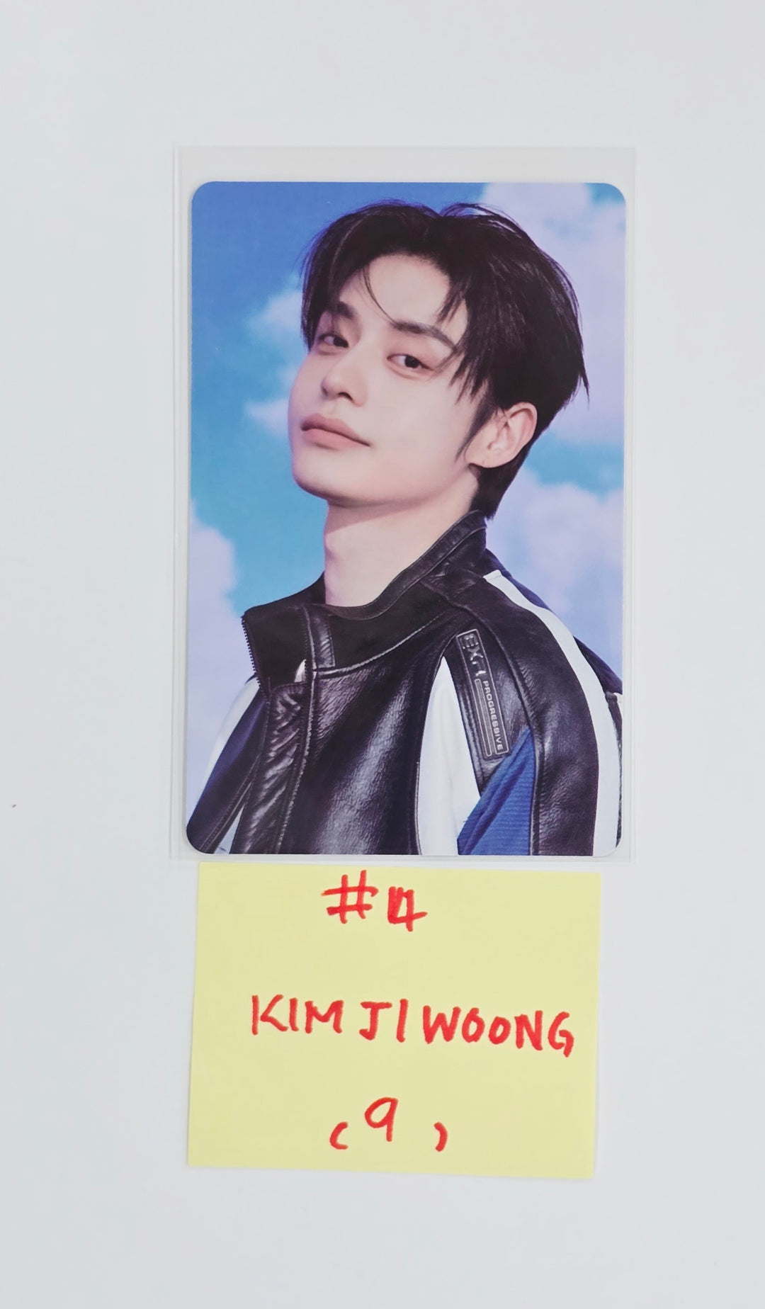 ZEROBASEONE(ZB1) - 2025 ZEROBASEONE World Tour "HERE & NOW" in Seoul Trading Photocard ver.1 [25.10.10]