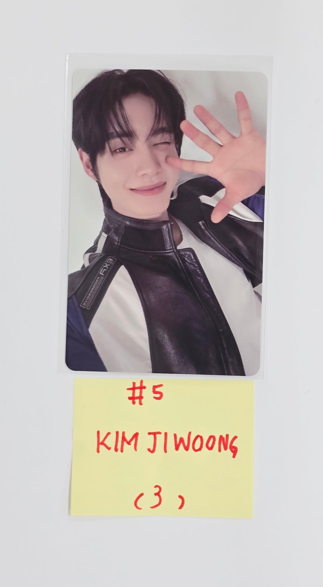 ZEROBASEONE(ZB1) - 2025 ZEROBASEONE World Tour "HERE & NOW" in Seoul Trading Photocard ver.1 [25.10.10]