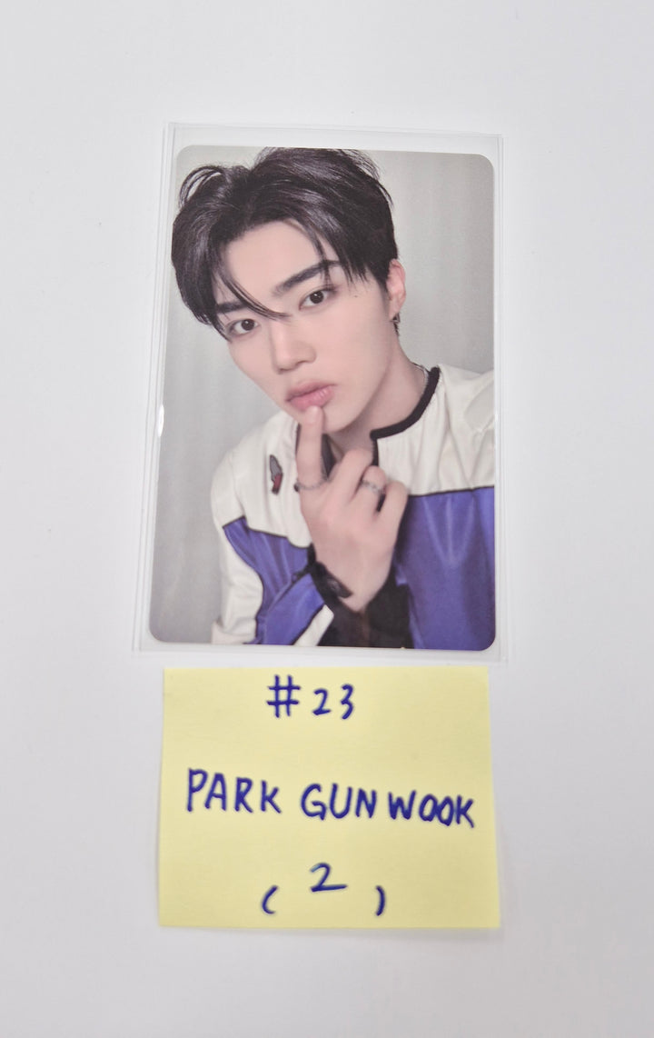 ZEROBASEONE(ZB1) - 2025 ZEROBASEONE World Tour "HERE & NOW" in Seoul Trading Photocard ver.2 [25.10.10]