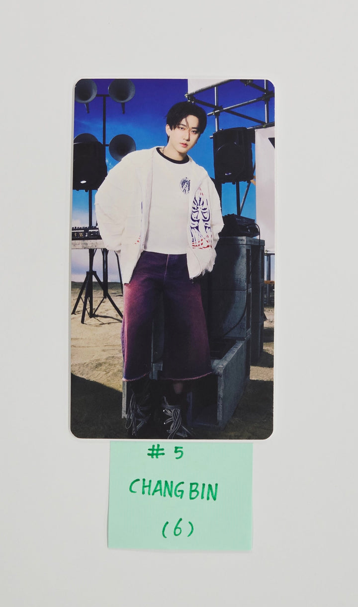 Stray Kids - Stray Kids World Tour "dominATE : celebrATE"  - Official Special Trading Card [25.10.13]