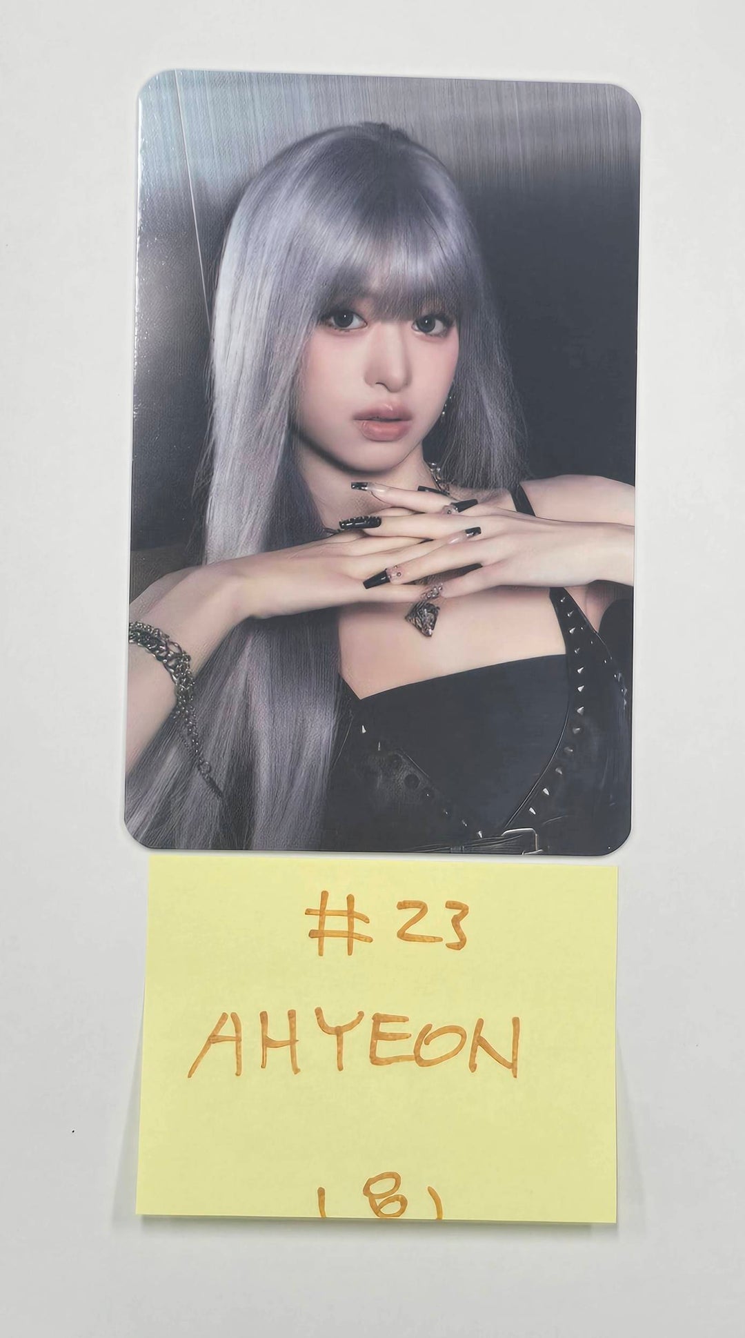 BABYMONSTER "WE GO UP" - Official Trading Photocard (2) [25.10.13]